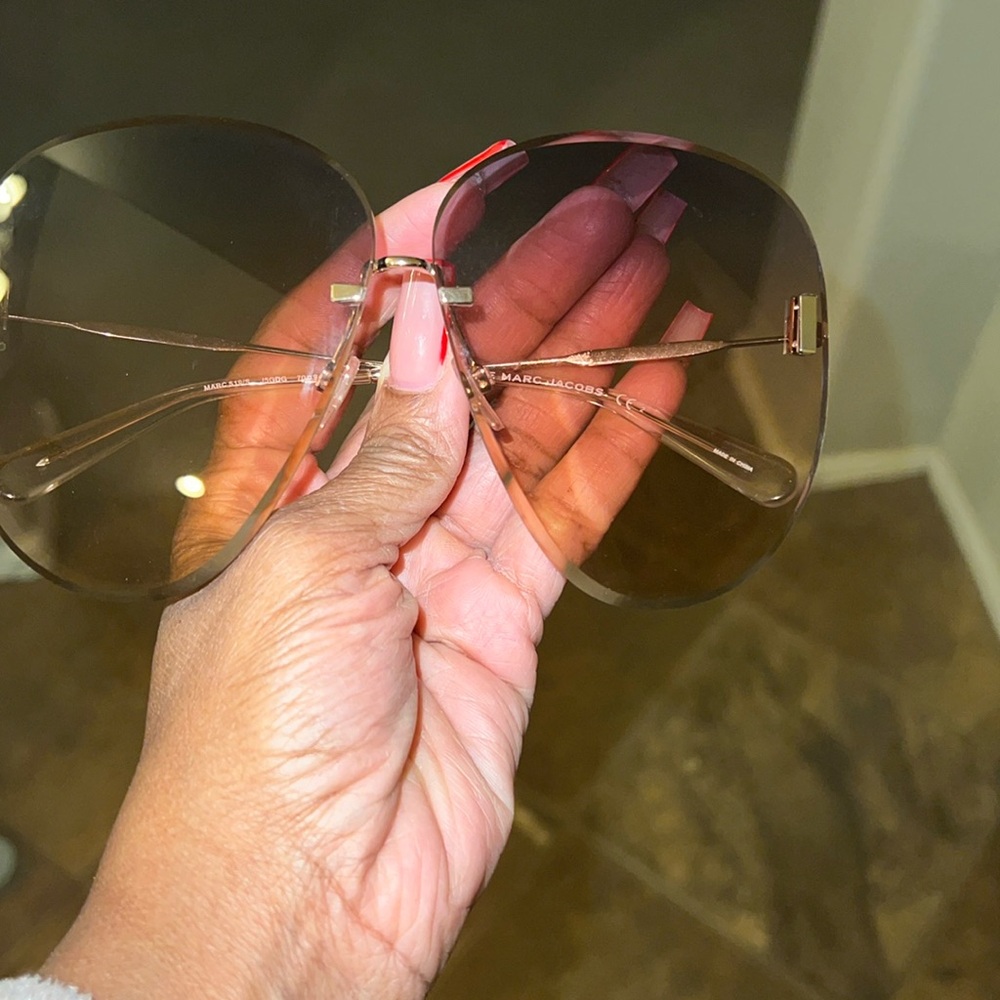 Marc Jacobs sunglasses.
